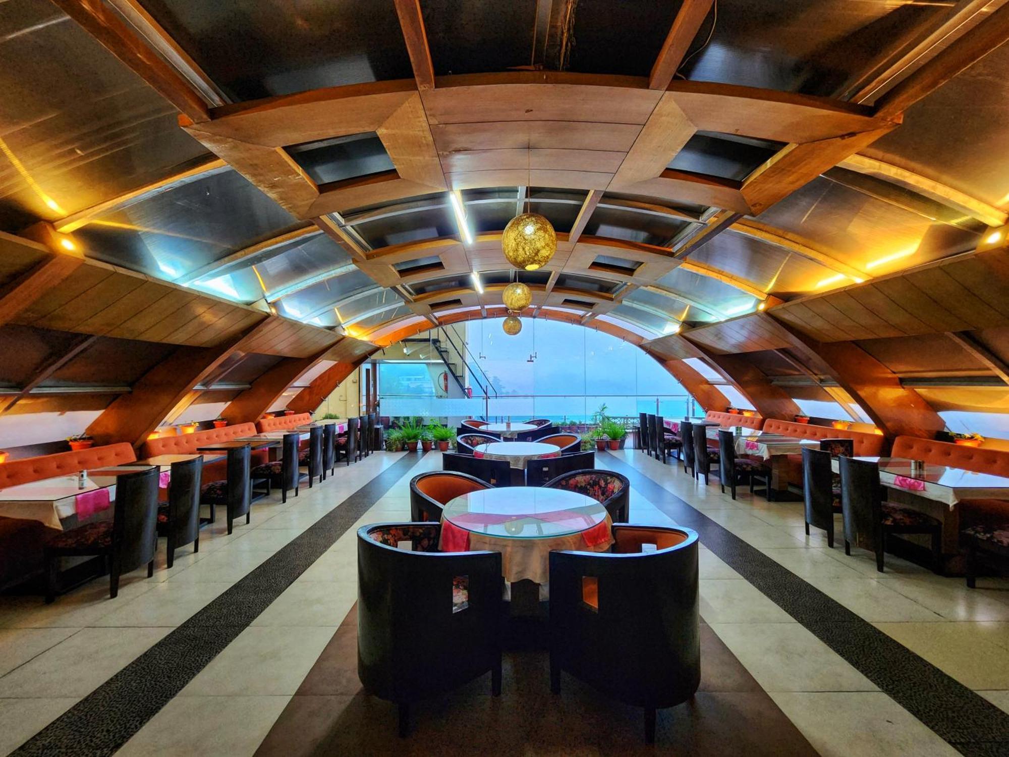 Hotel Surya Šimla Exteriér fotografie