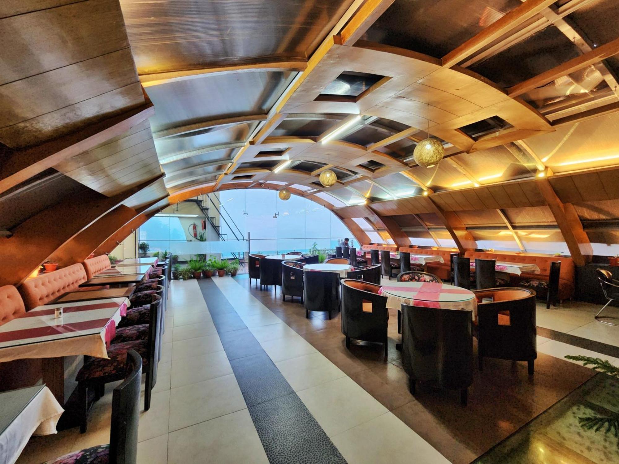 Hotel Surya Šimla Exteriér fotografie