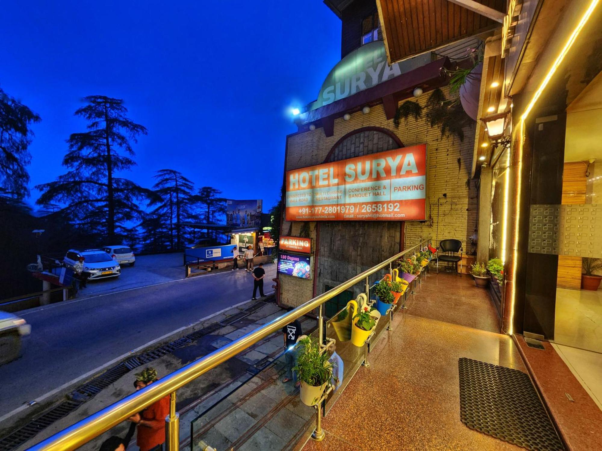 Hotel Surya Šimla Exteriér fotografie